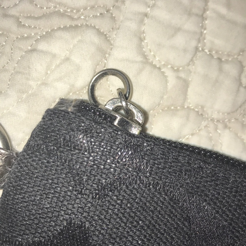 Coach wristlet - Picture 6 of 6